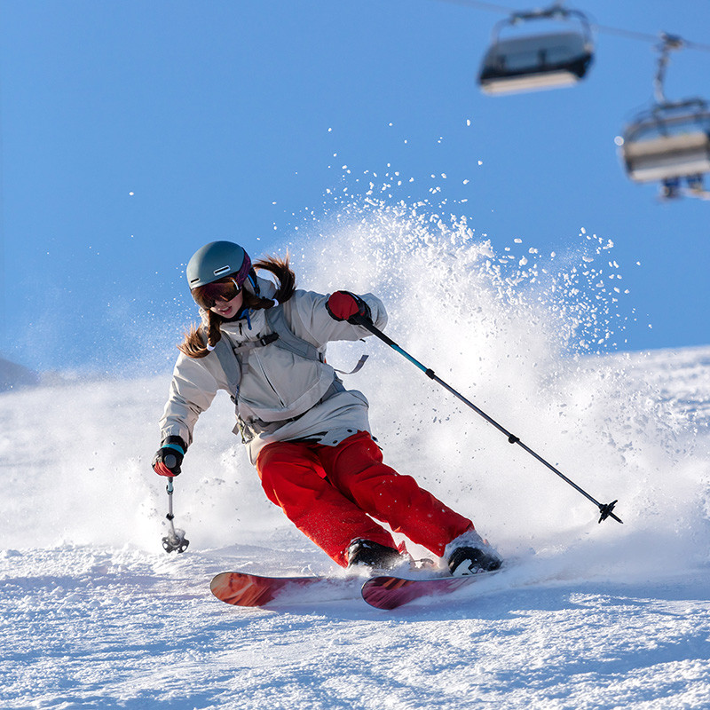 Cumuli di neve di diversa consistenza in pista: il gestore ne risponde?