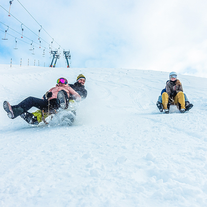 Piste da slittino: le barriere di legno